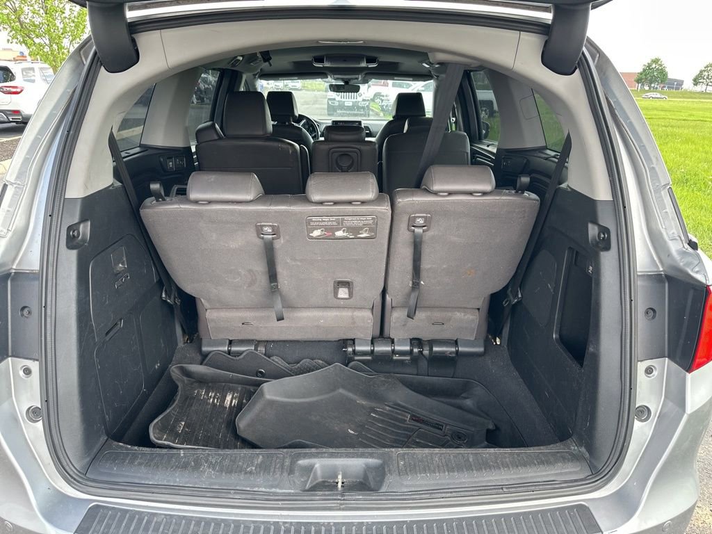 Used 2019 Honda Odyssey Elite image 11