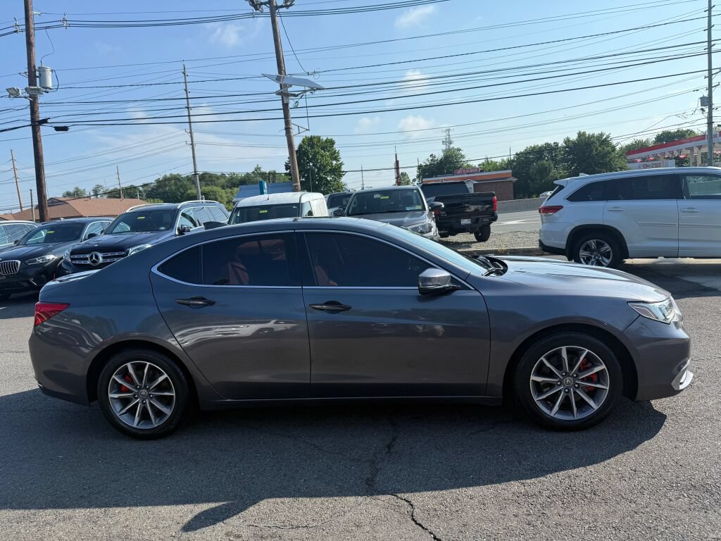 Used 2019 Acura TLX FWD image 8