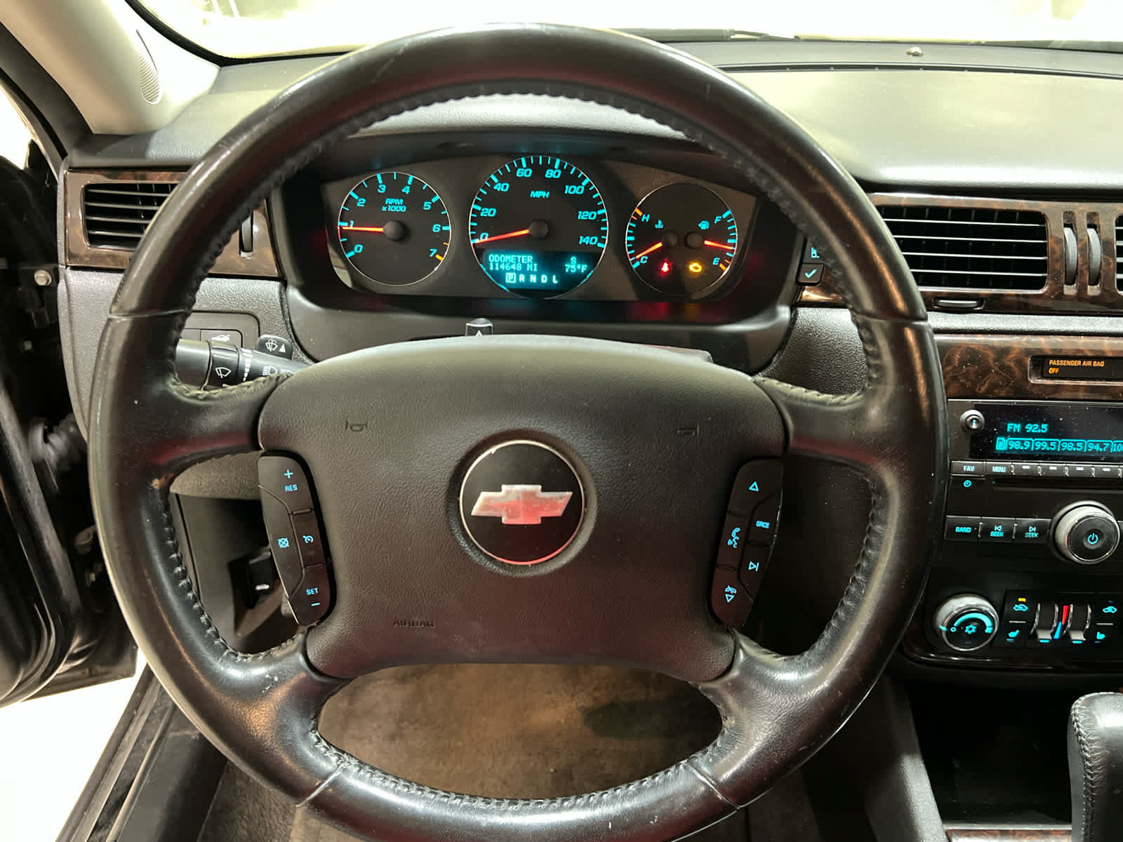Used 2013 Chevrolet Impala LTZ FWD image 14