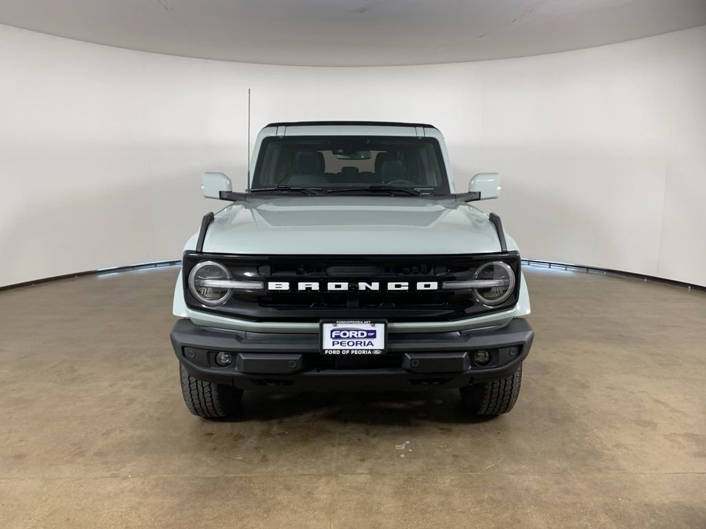Used 2021 Ford Bronco Outer Banks image 3