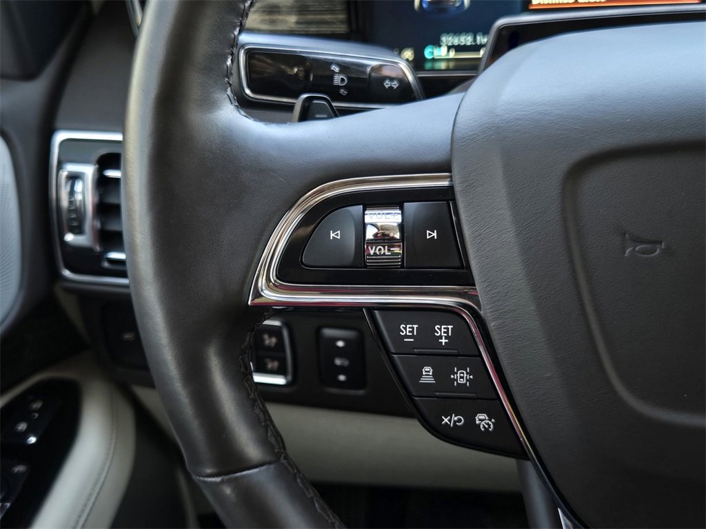 Used 2022 Lincoln Navigator L Black Label image 26