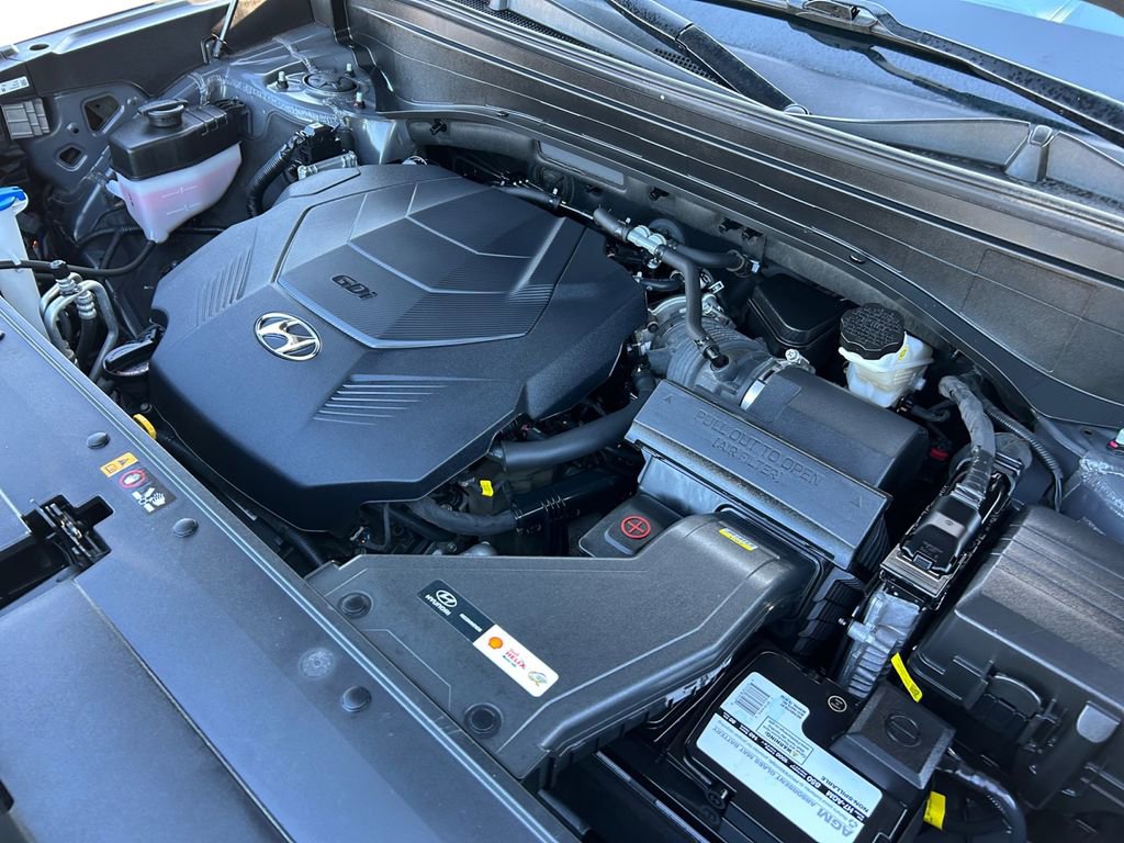 Used 2021 Hyundai Palisade Limited w/ Winter Package image 31