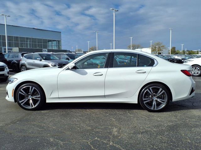 Used 2022 BMW 330i xDrive Sedan w/ Premium Package 2 image 3