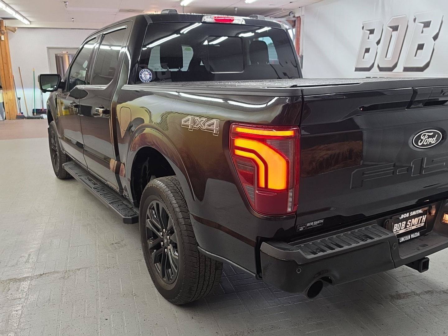 Used 2024 Ford F150 Lariat w/ Equipment Group 502A High AWD/4WD image 4