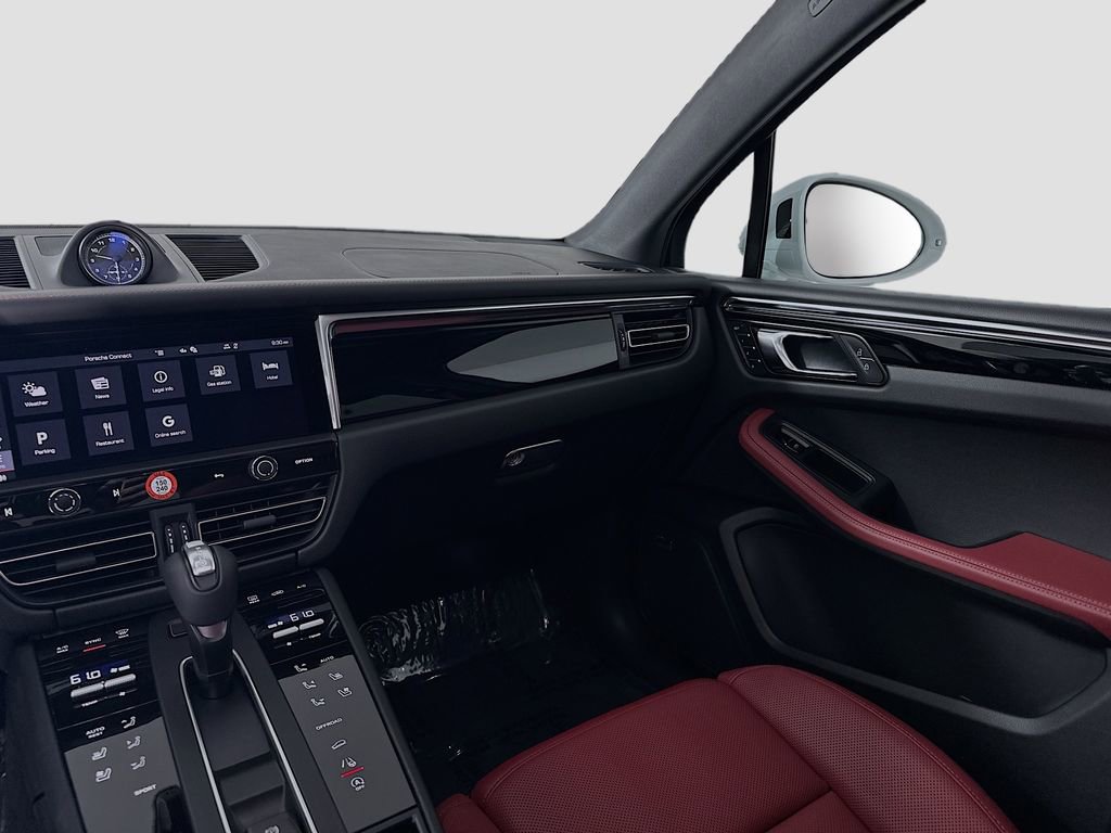 New 2026 Porsche Macan Turbo image 26