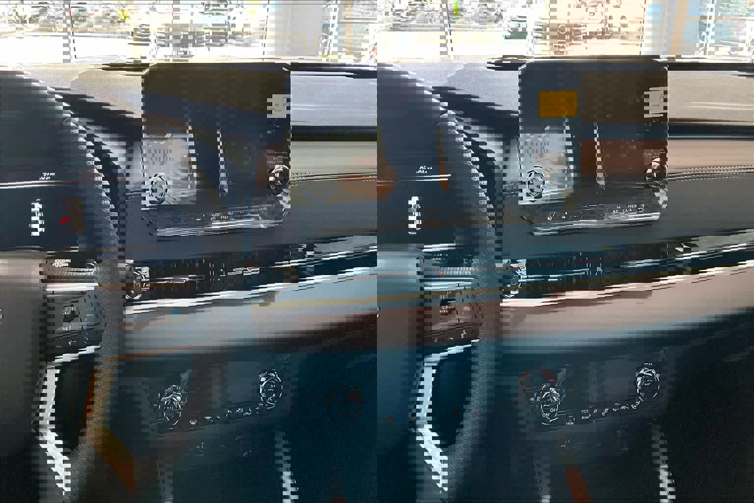 New 2026 Nissan Rogue SL image 6