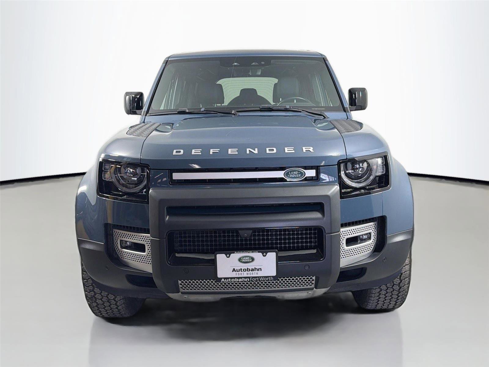 Certified 2021 Land Rover Defender 110 SE AWD/4WD image 2