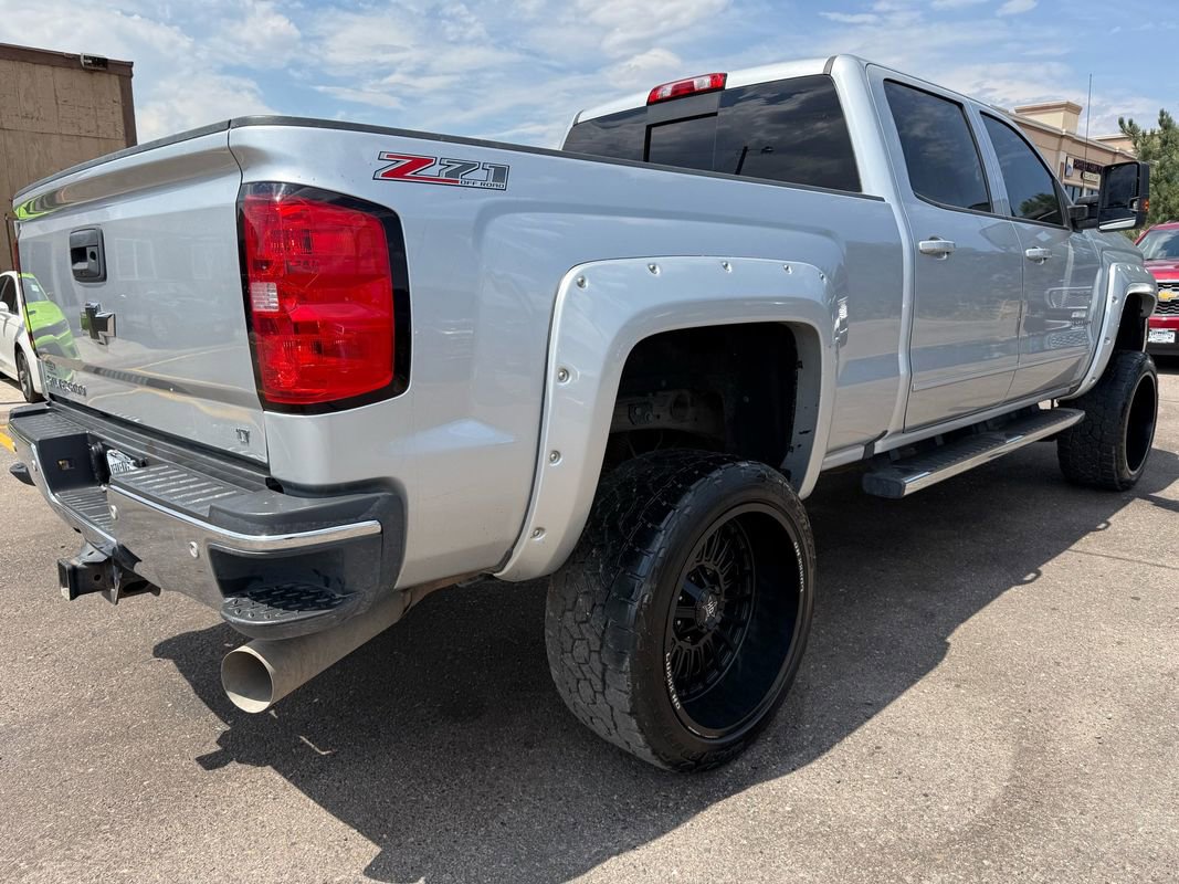 Used 2017 Chevrolet Silverado 2500 LT w/ LT Convenience Package image 3