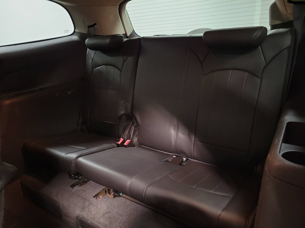 Used 2014 Buick Enclave Leather FWD image 25