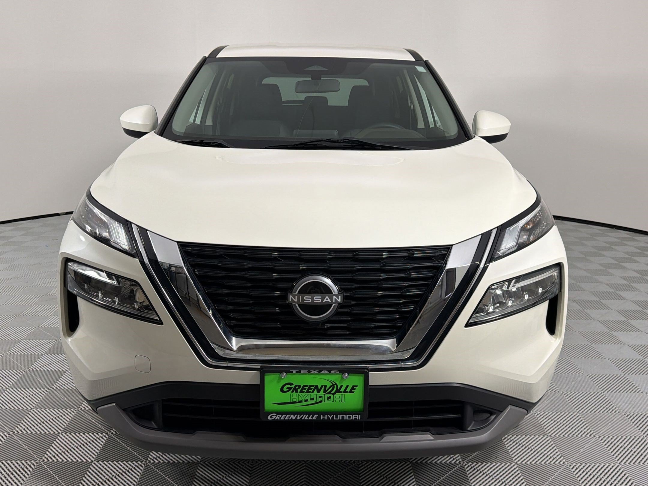 Used 2023 Nissan Rogue SV AWD/4WD image 6