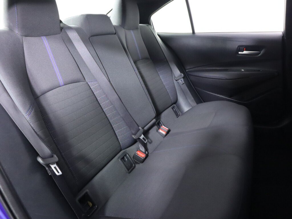 Used 2020 Toyota Corolla SE FWD image 34