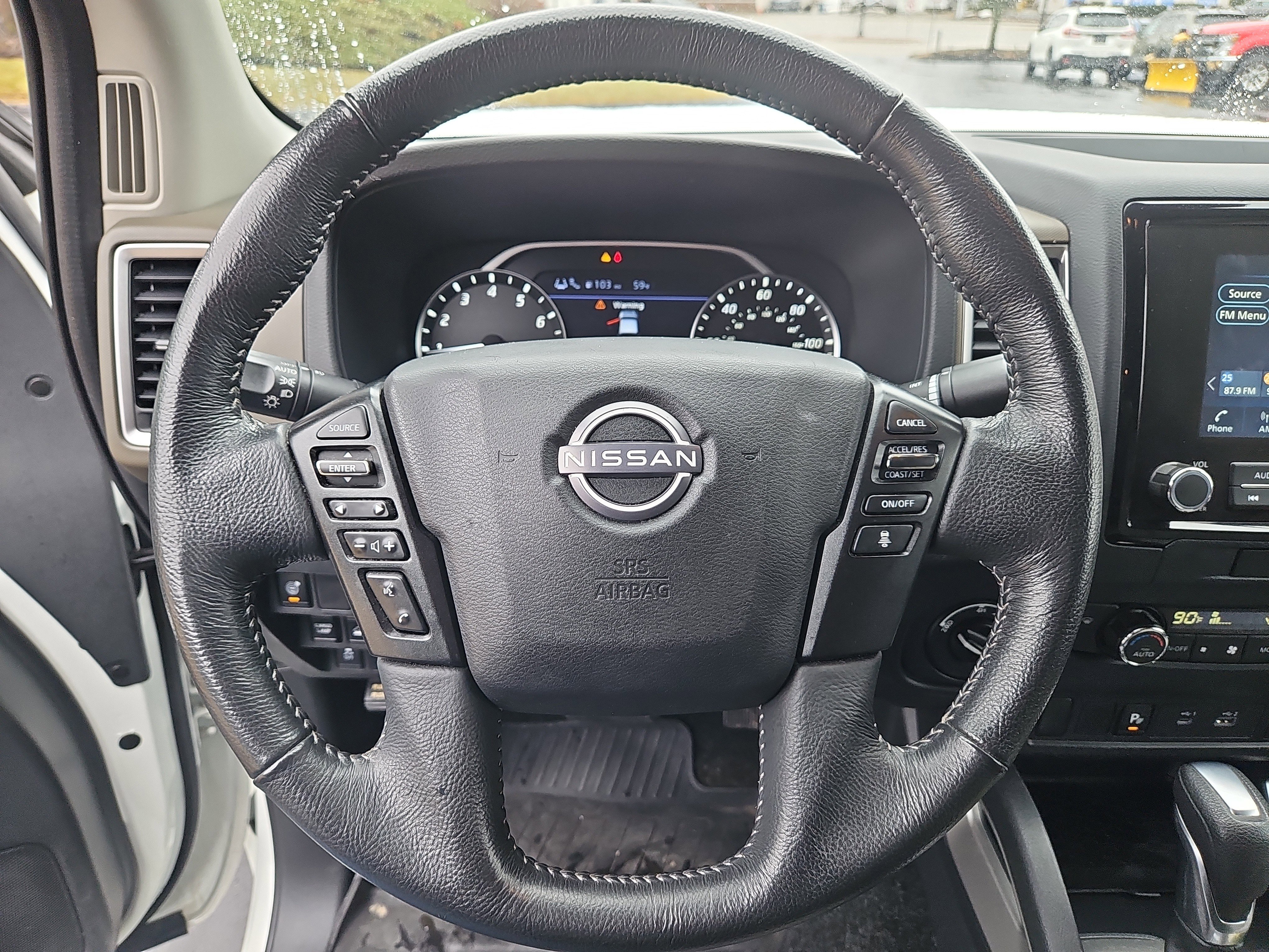 Used 2022 Nissan Frontier SV w/ Technology Package image 17