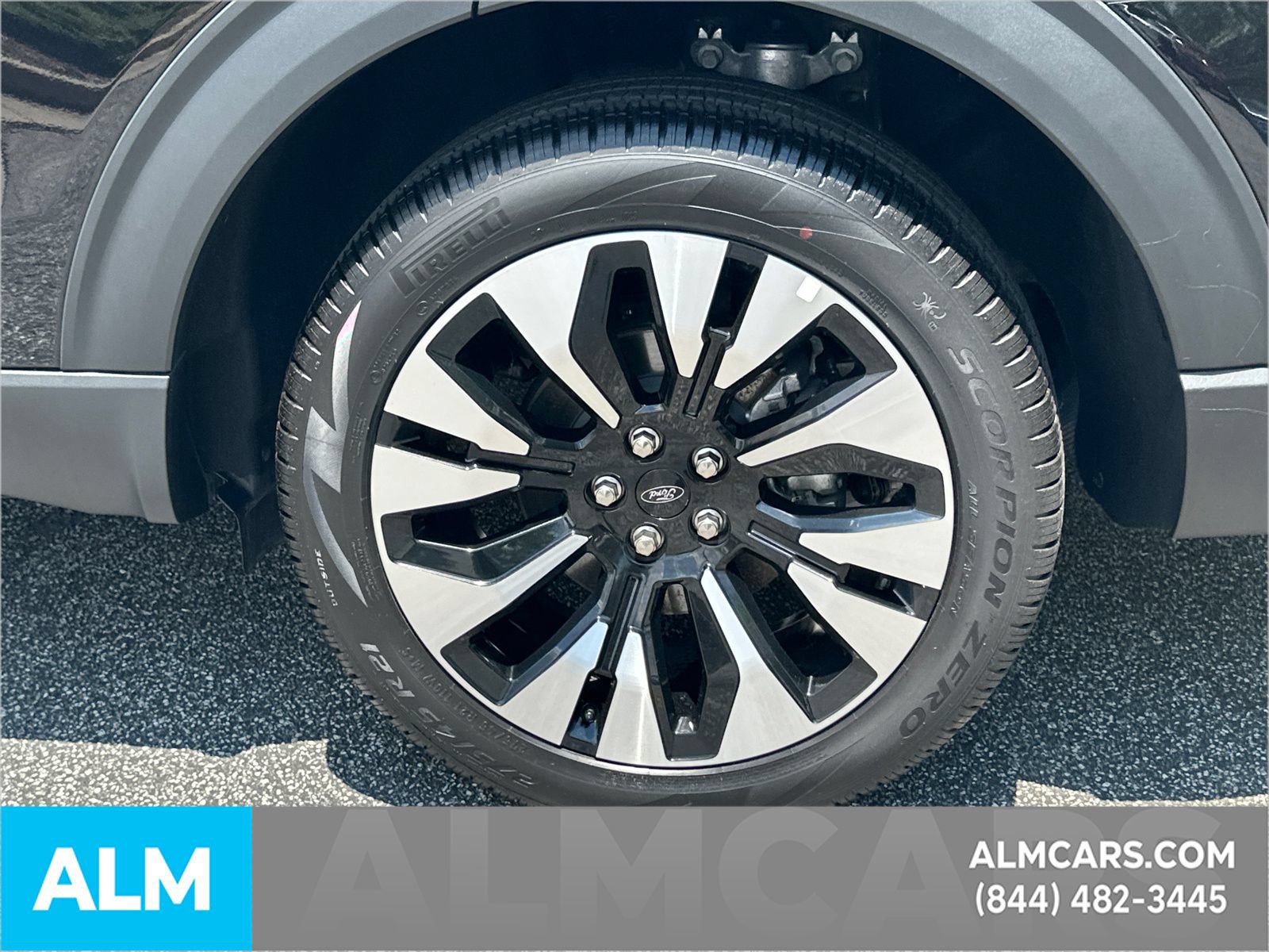 Certified 2026 Ford Explorer Platinum w/ LUX Leather Package AWD/4WD image 23