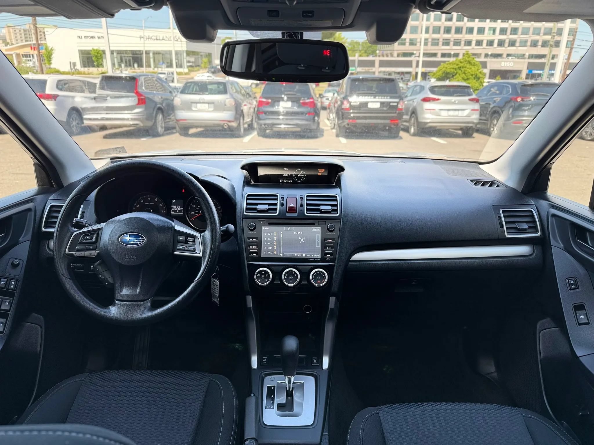 Used 2016 Subaru Forester 2.5i Premium AWD/4WD image 10