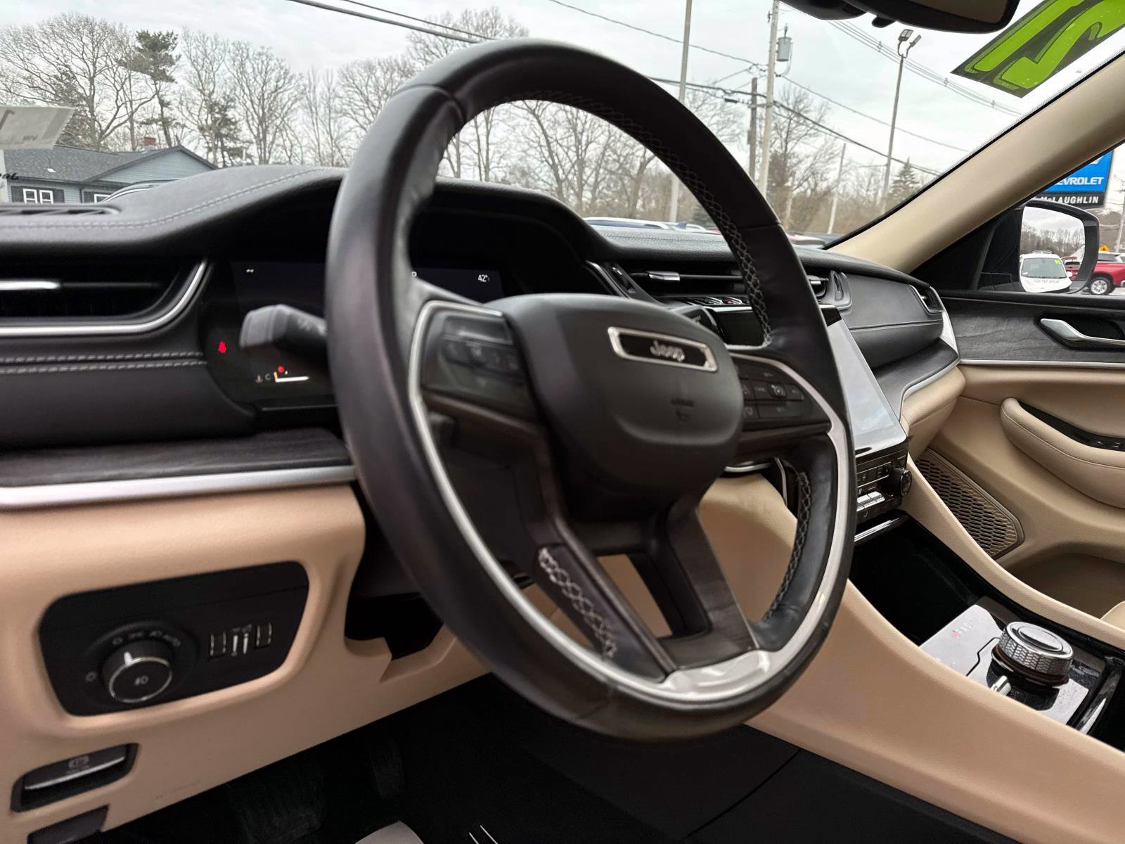 Used 2021 Jeep Grand Cherokee L Limited w/ MOPAR Finishing Package image 18