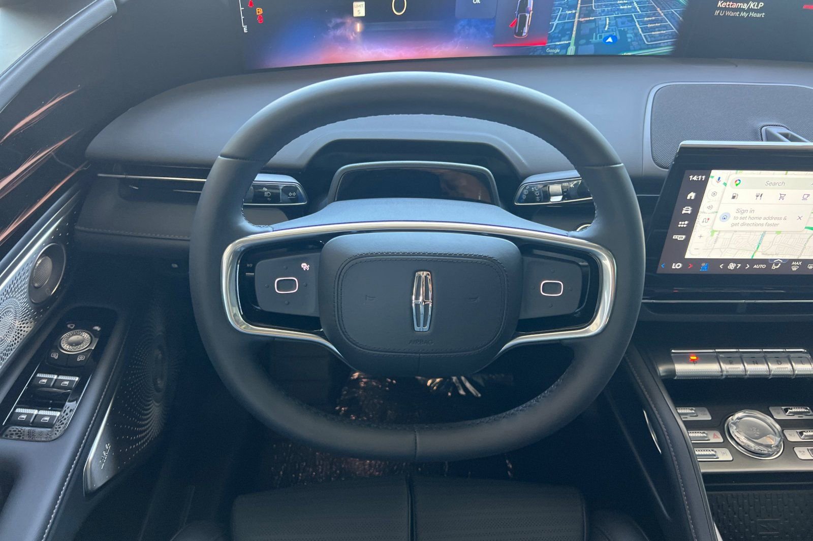 New 2026 Lincoln Nautilus Reserve AWD/4WD image 12