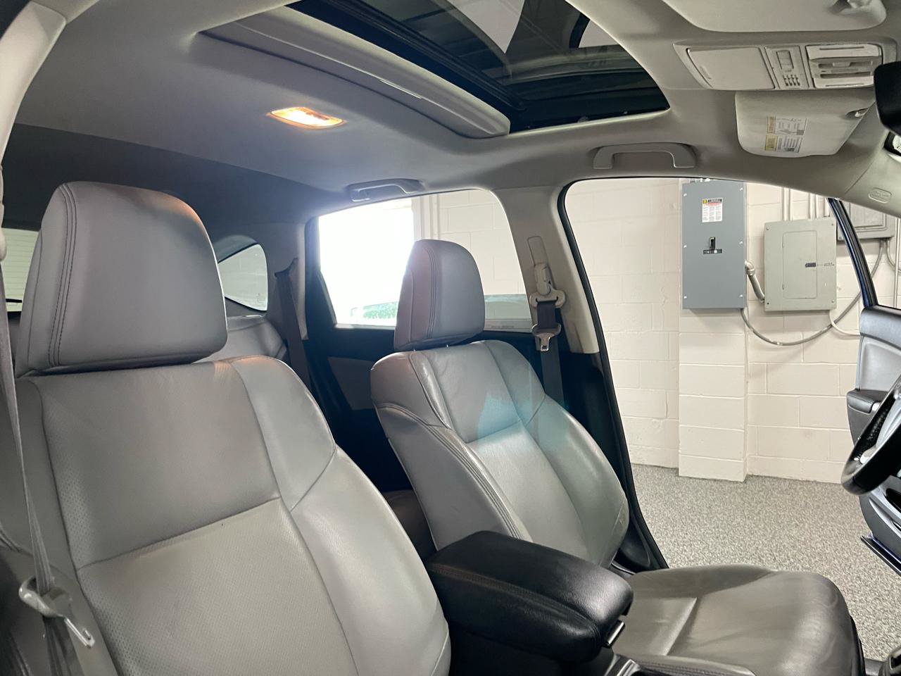 Used 2016 Honda CR-V Touring image 21