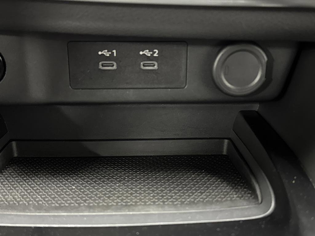 Used 2024 Nissan Rogue SV image 21