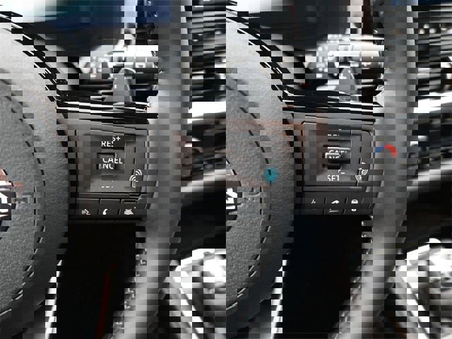 New 2025 Nissan Pathfinder Platinum image 19