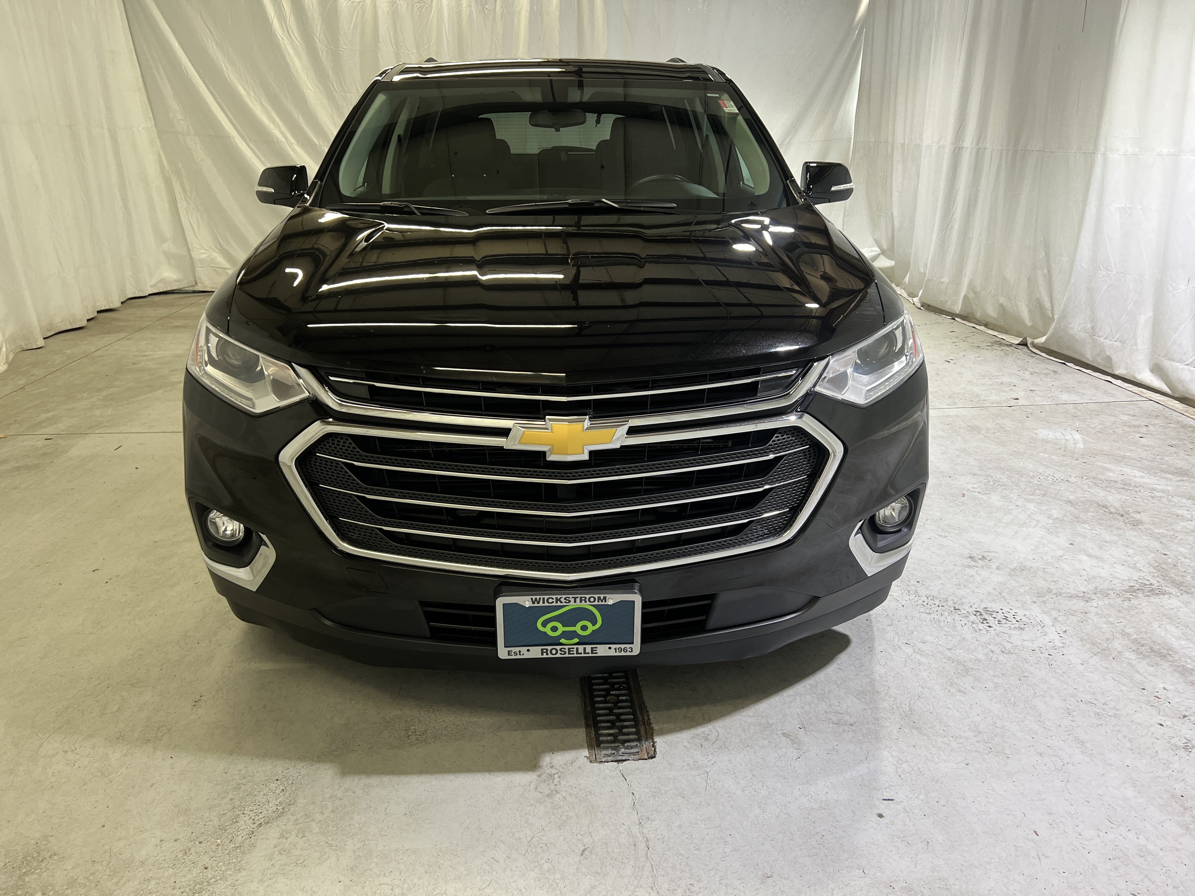 Used 2019 Chevrolet Traverse LT w/ LPO, Floor Liner Package AWD/4WD image 3