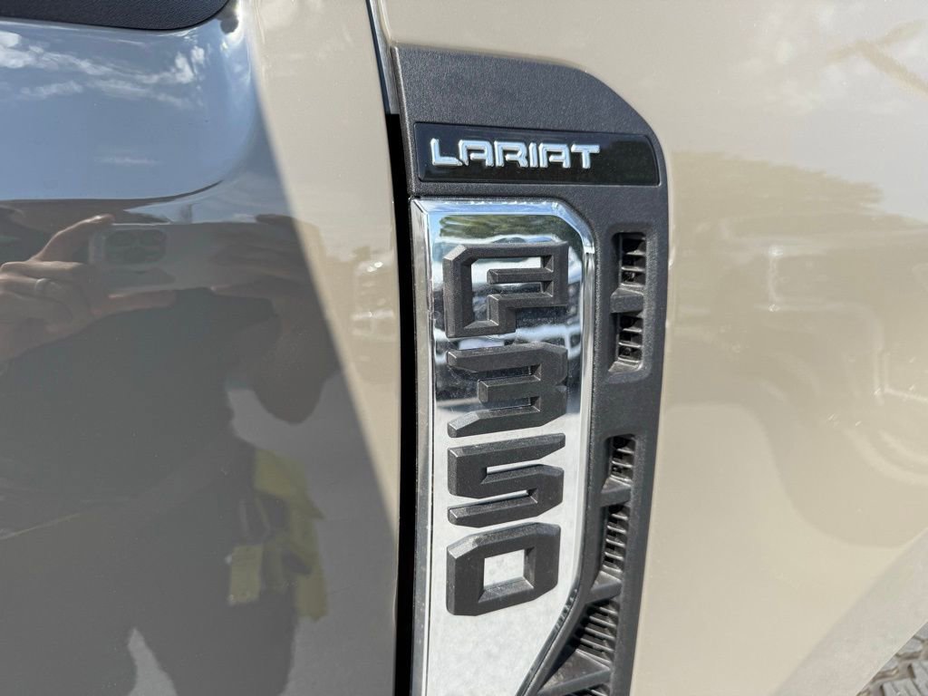 New 2026 Ford F350 Lariat w/ Lariat Premium Package image 10