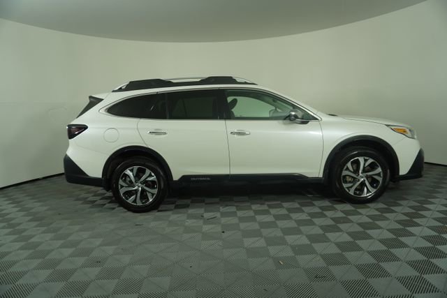Used 2021 Subaru Outback Touring w/ Popular Package #2 image 8