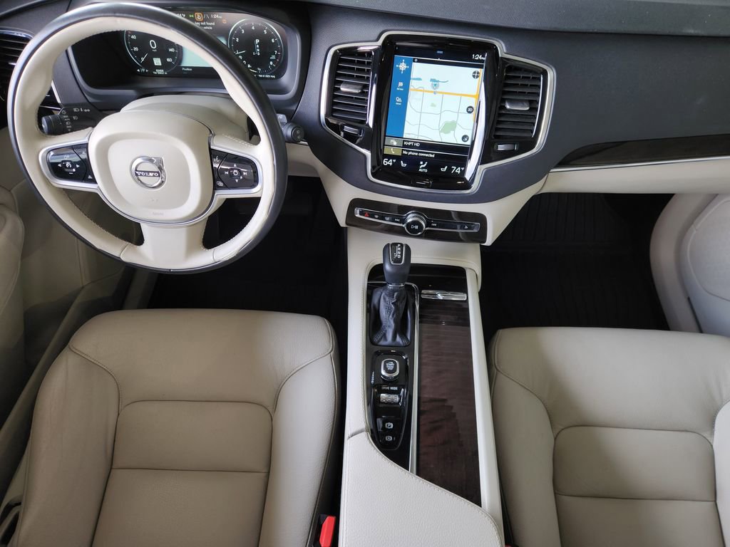 Used 2018 Volvo XC90 T6 Momentum w/ Convenience Package AWD/4WD image 27