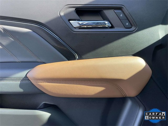 Used 2024 GMC Canyon AT4 image 17