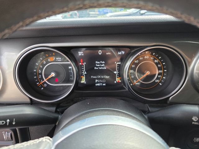 Used 2023 Jeep Wrangler Unlimited Sahara w/ Cold Weather Group AWD/4WD image 22