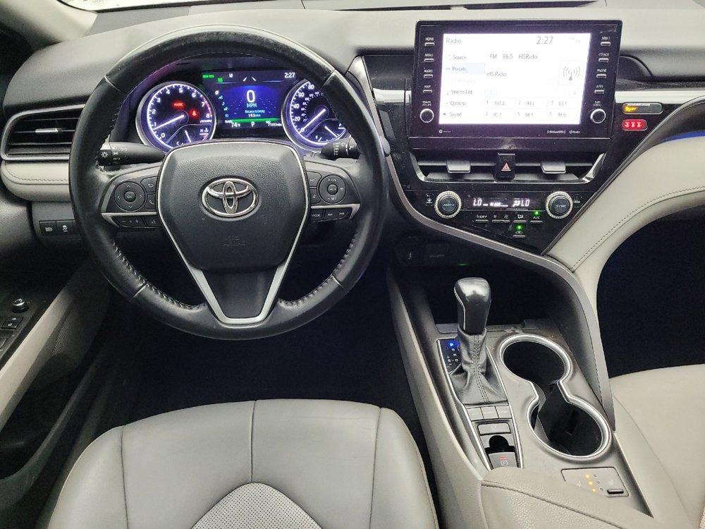 Used 2021 Toyota Camry XLE FWD image 22
