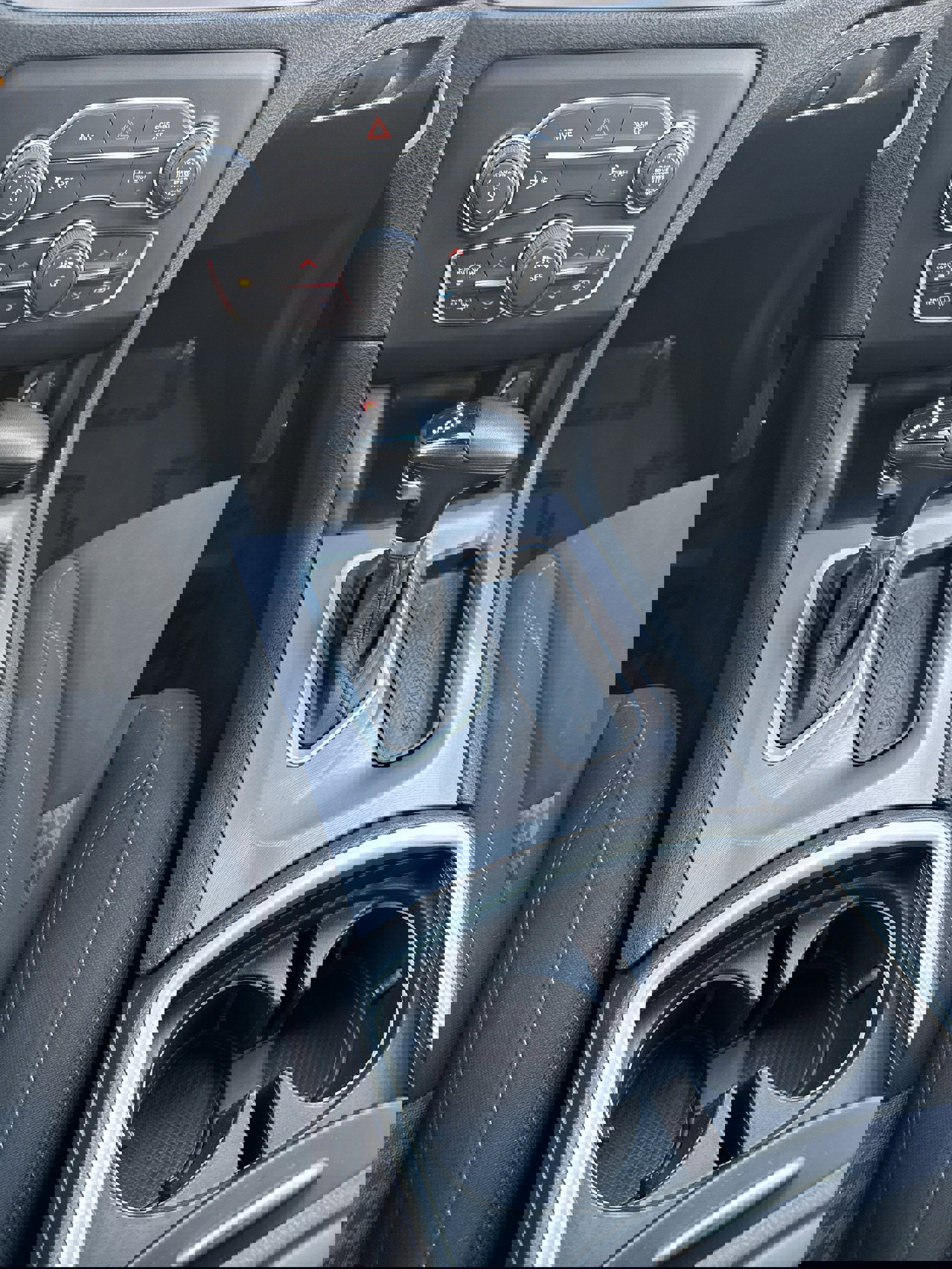 Used 2023 Dodge Charger SXT image 20