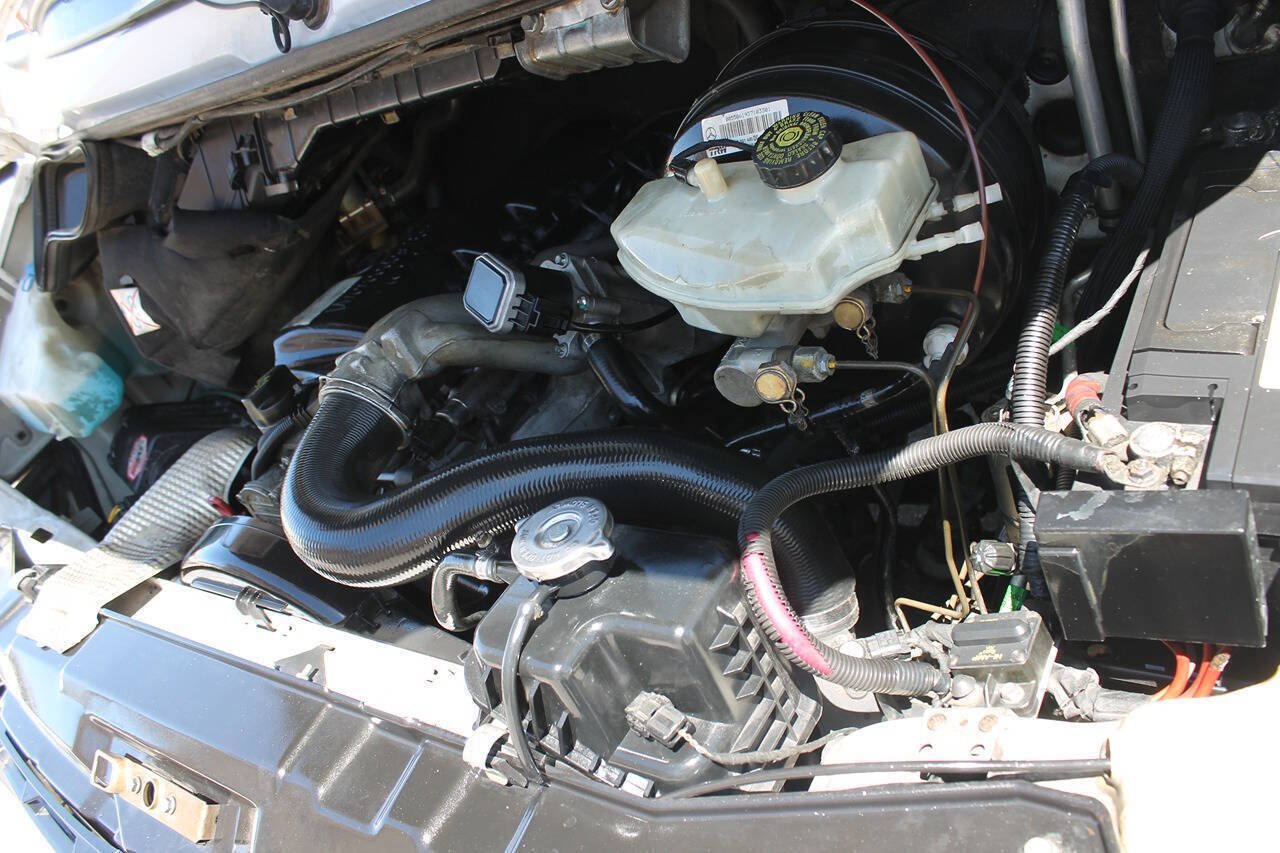Used 2006 Dodge Sprinter 3500 w/ PWR Convenience Group RWD image 13