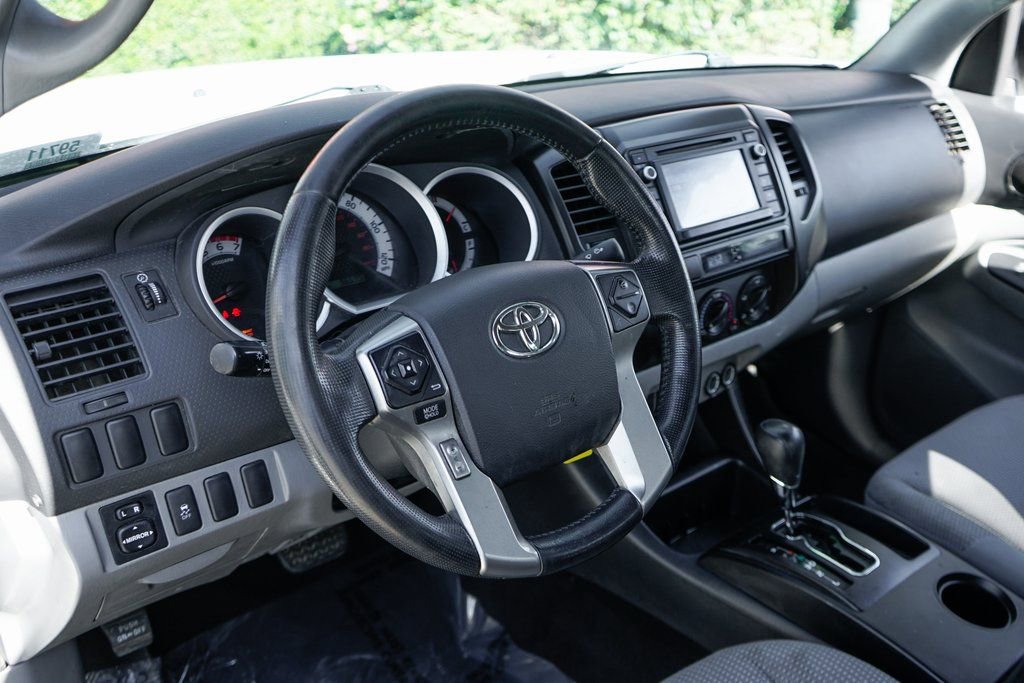 Used 2014 Toyota Tacoma 2WD Access Cab w/ Convenience Package image 20