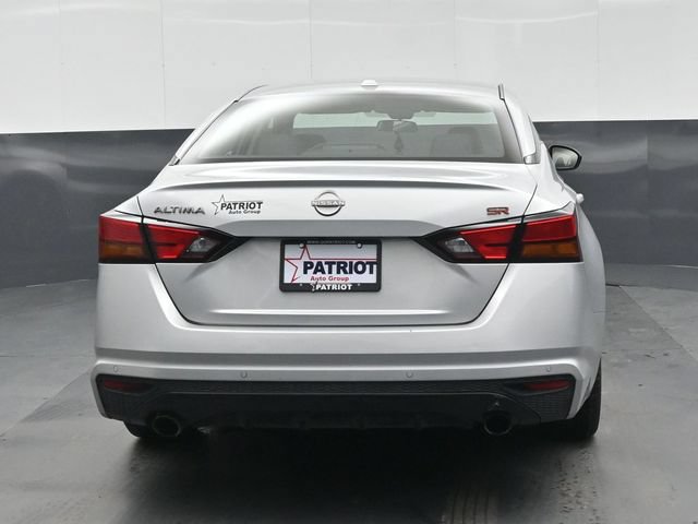 Used 2023 Nissan Altima 2.5 SR FWD image 23