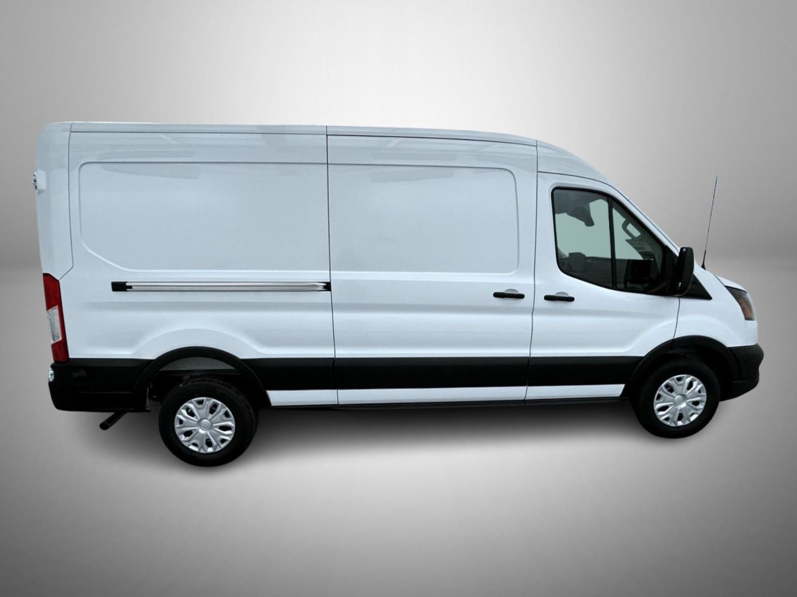 New 2027 Ford Transit 250 148 Medium Roof w/ Load Area Protection Package RWD image 4