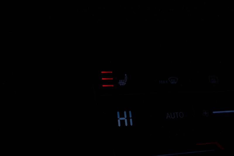 Used 2024 Volkswagen Tiguan SE image 22