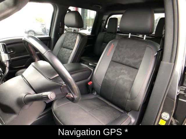Used 2021 Nissan Titan PRO-4X w/ Off Road Protection Package image 12