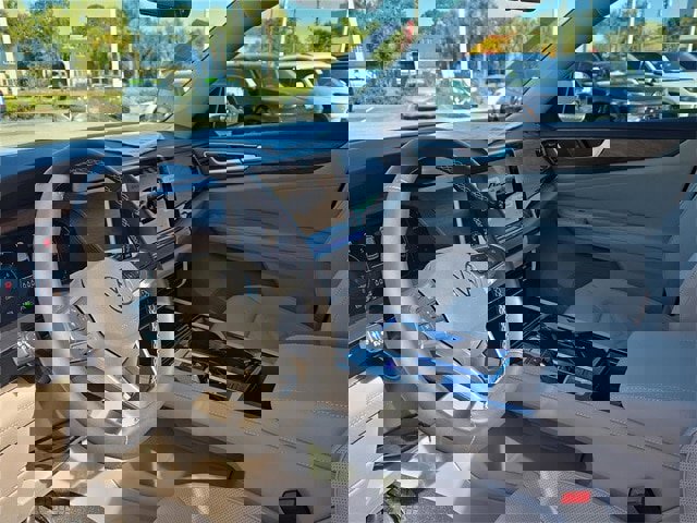 New 2026 Volkswagen Atlas SE image 15