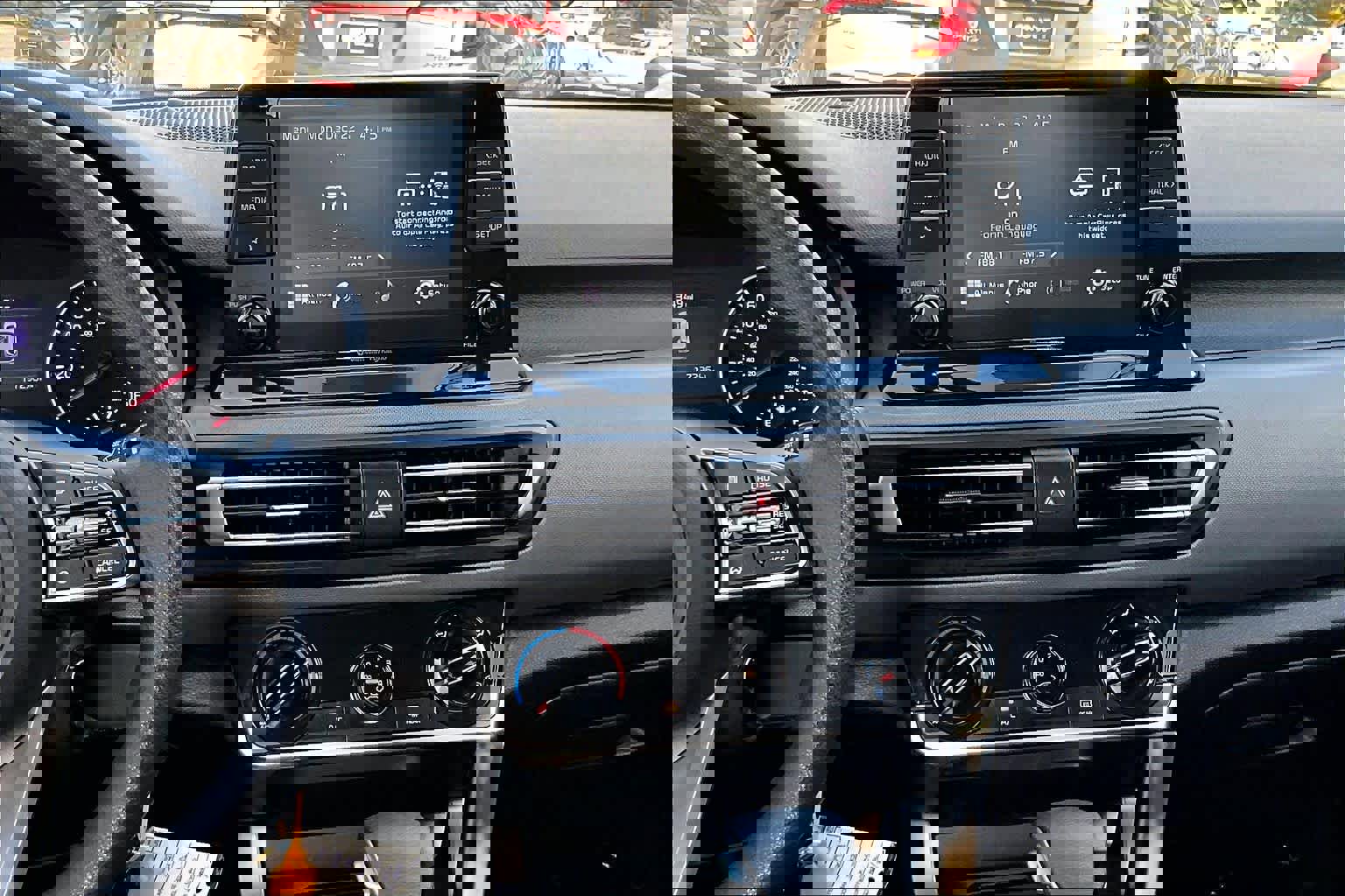 Used 2023 Kia Seltos LX image 6