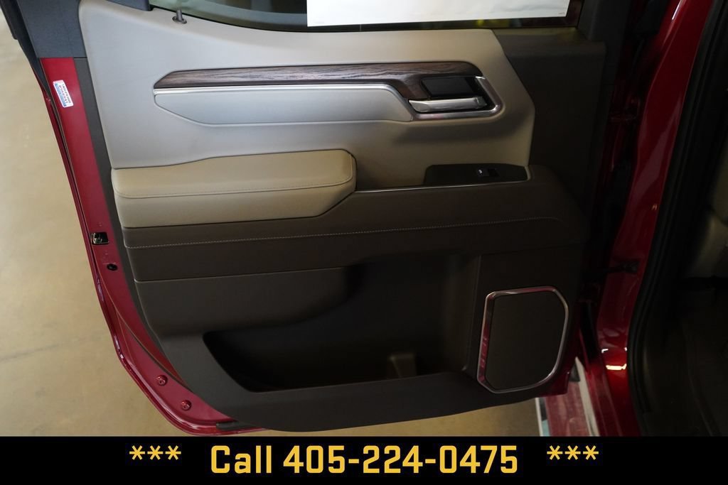 New 2026 GMC Sierra 1500 SLT w/ SLT Premium Package AWD/4WD image 33