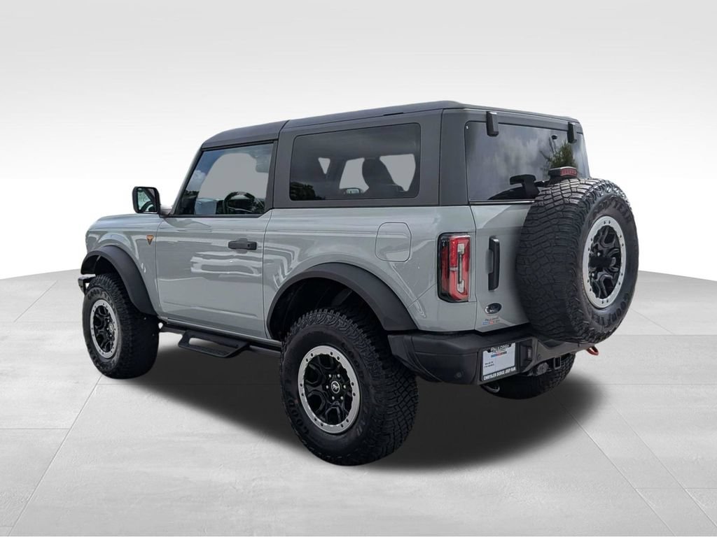 Used 2024 Ford Bronco Badlands w/ Sasquatch Package AWD/4WD image 6