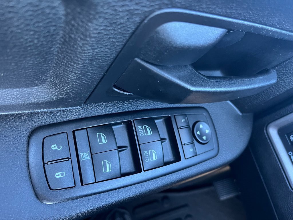 Used 2015 RAM 1500 Tradesman w/ Popular Equipment Group image 17