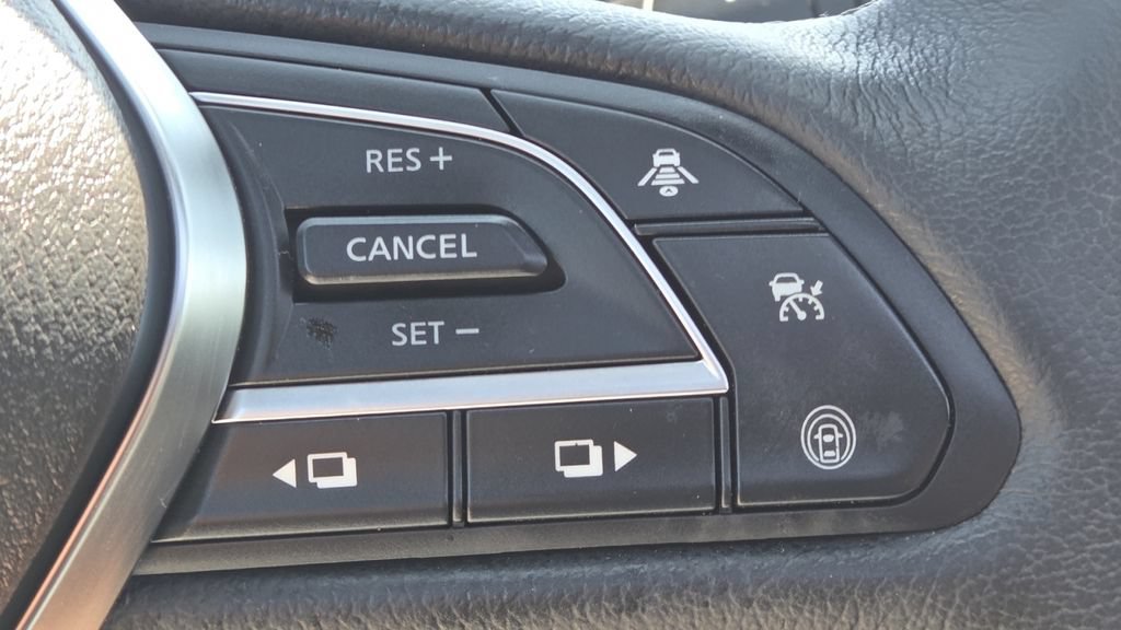 Used 2023 INFINITI Q50 Sensory AWD/4WD image 29