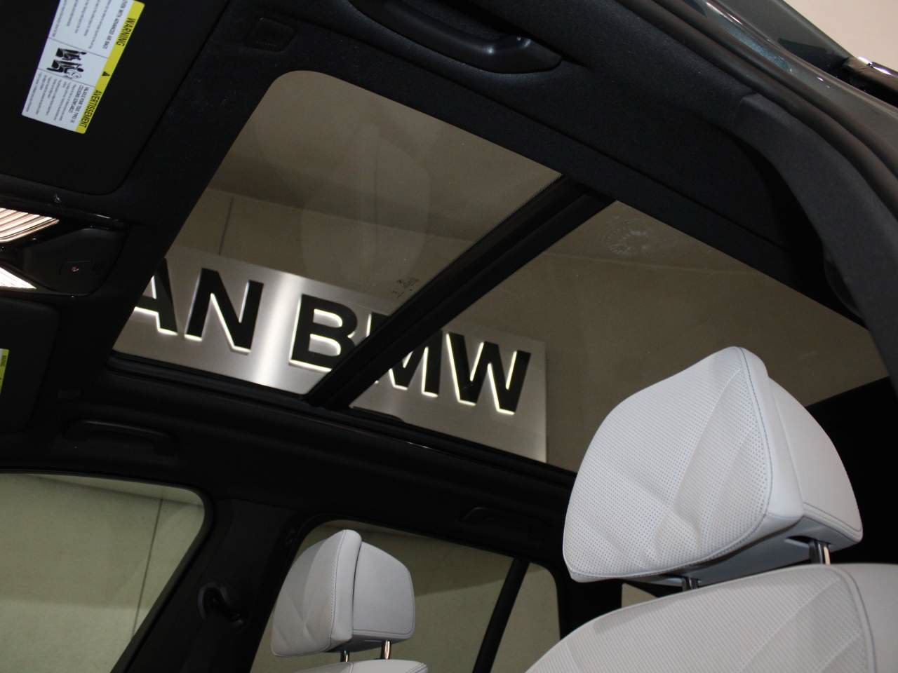 Used 2026 BMW X5 sDrive40i RWD image 14