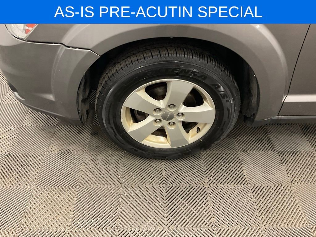 Used 2012 Dodge Journey SXT w/ Flexible Seating Group image 9