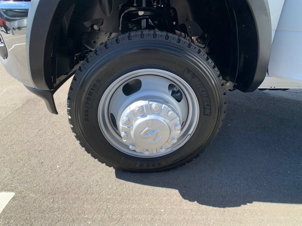 New 2026 RAM 5500 Tradesman w/ Chrome Appearance Group AWD/4WD image 28