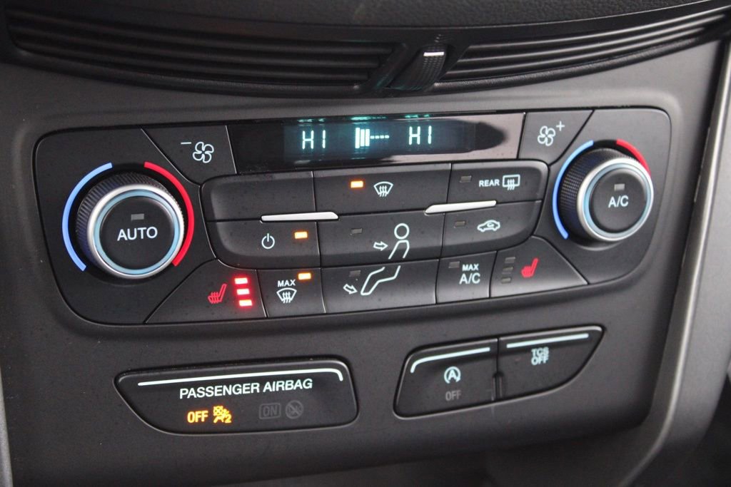 Used 2019 Ford Escape SEL image 39