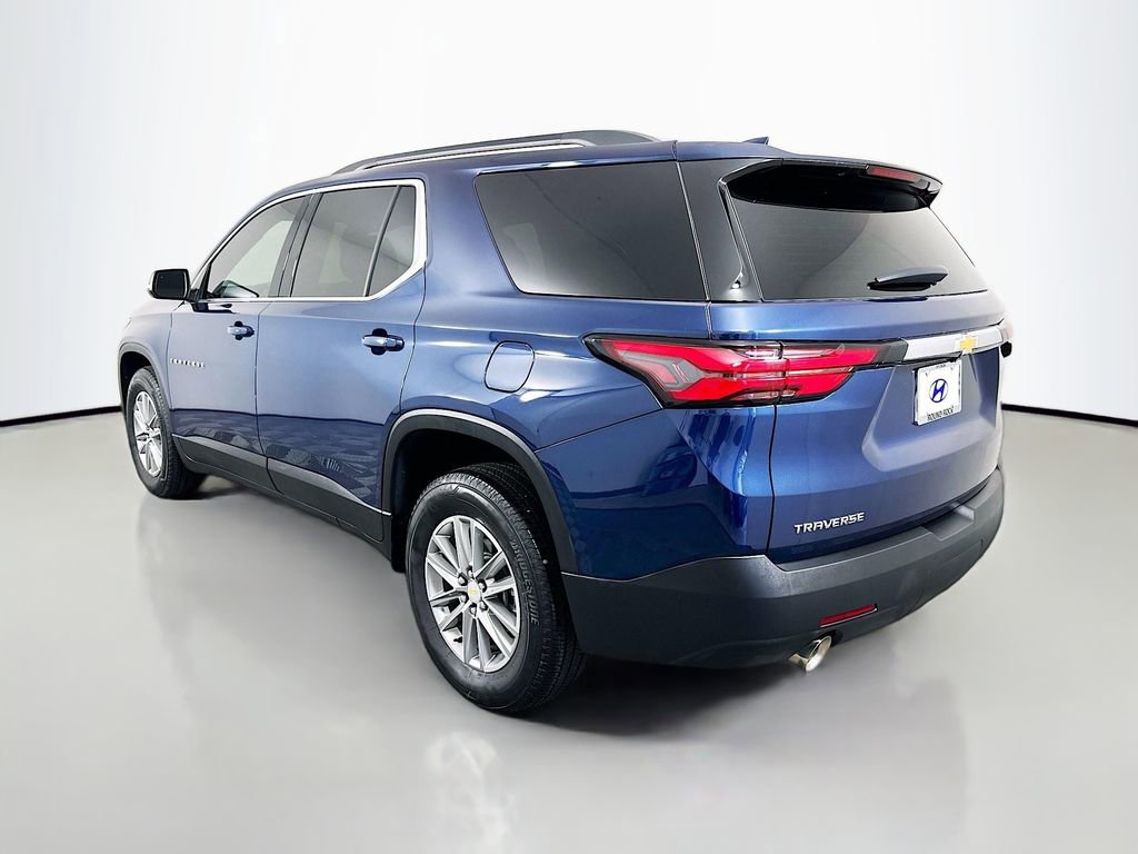 Used 2023 Chevrolet Traverse LT image 7