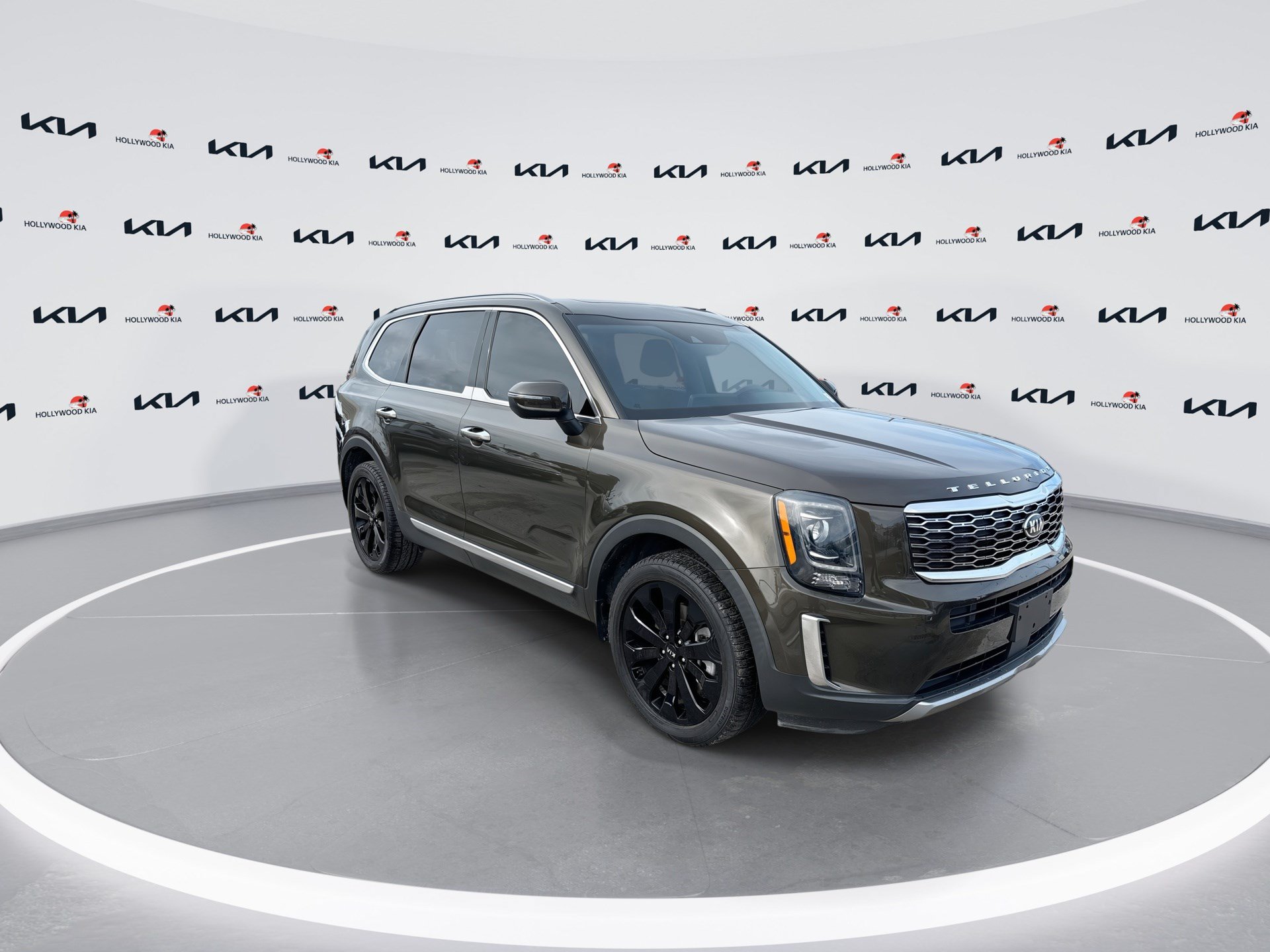 Used 2021 Kia Telluride S AWD/4WD image 2