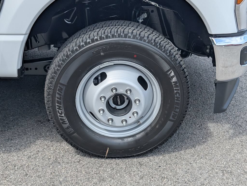 New 2026 Ford F350 XL AWD/4WD image 18